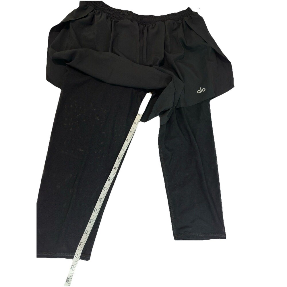 Alo Yoga Mesh Front Runner 2 in 1 Capri Leggings Shorts Black S NWT - Picture 7 of 11